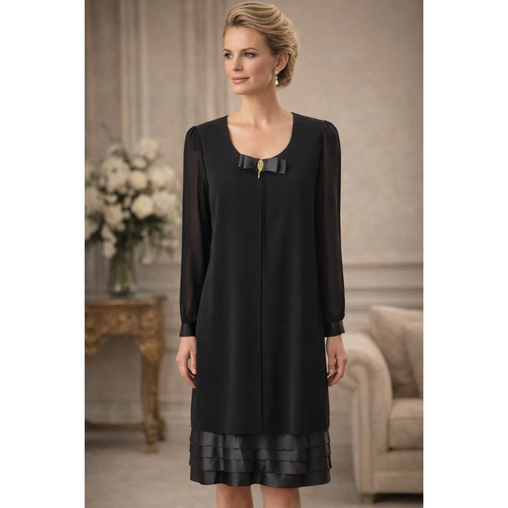 Saks Fifth Avenue Cattiva Vintage formal tiered satin overlay black dress Sz 6